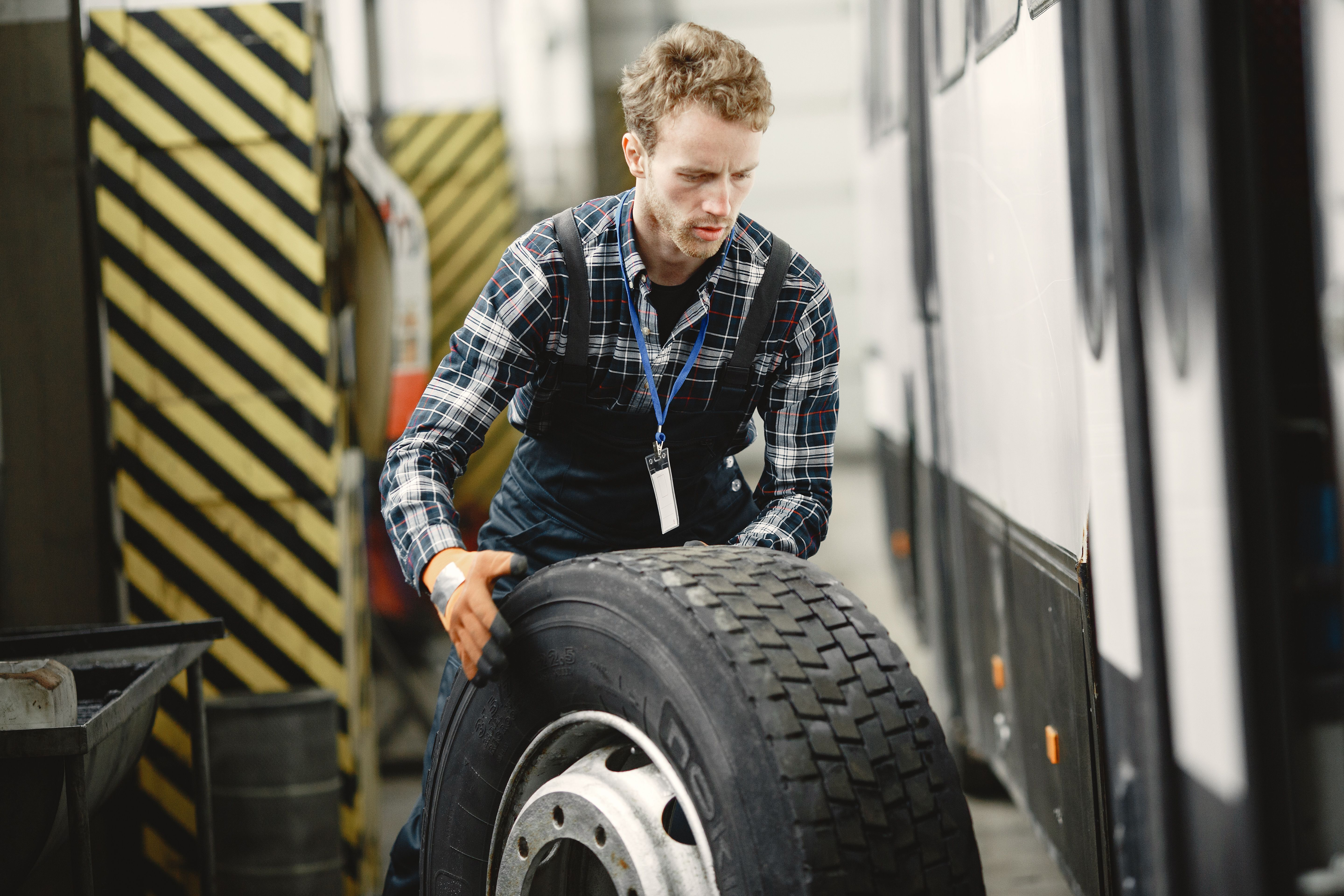 Complete tire service