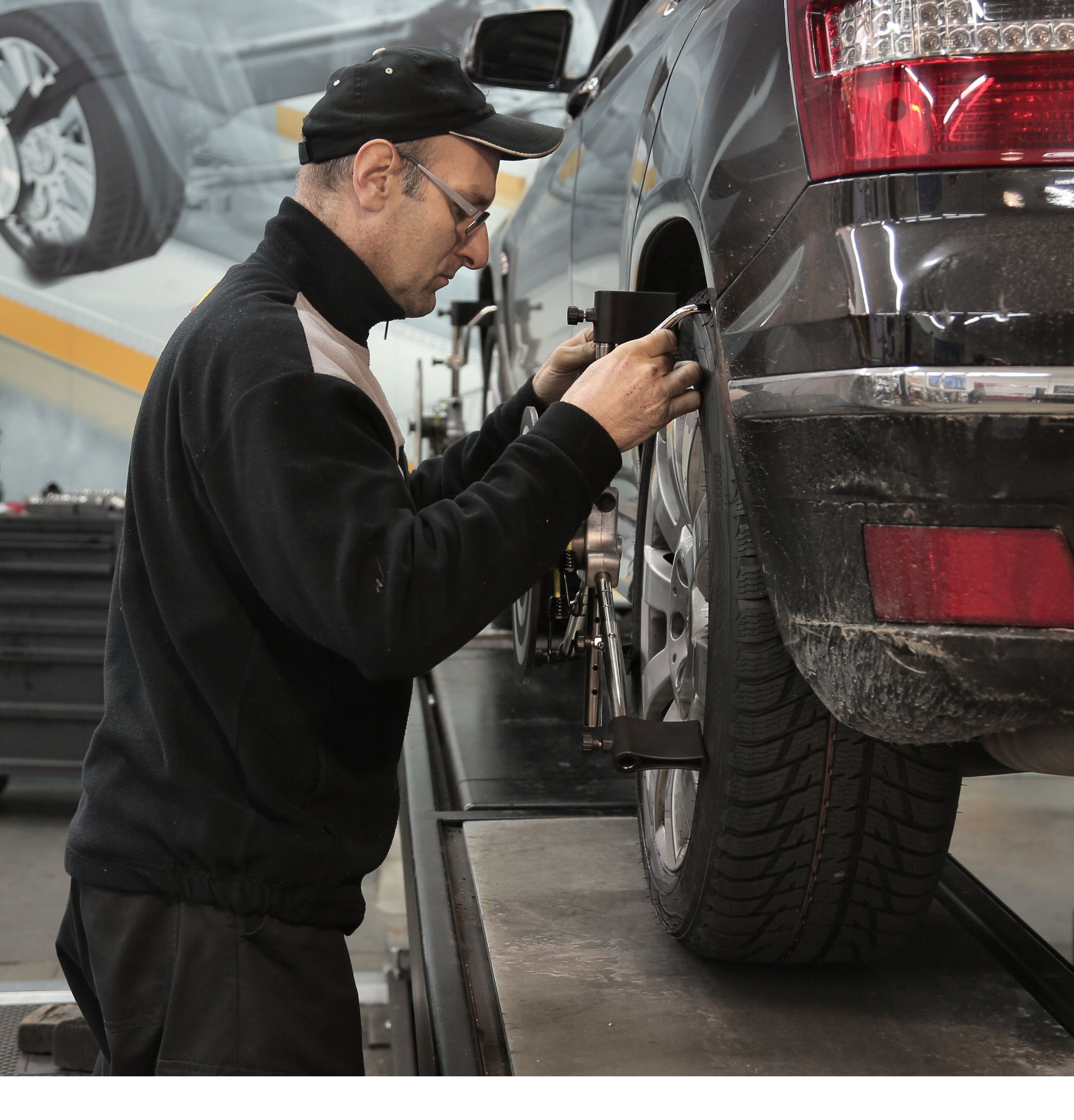 Tire repair service