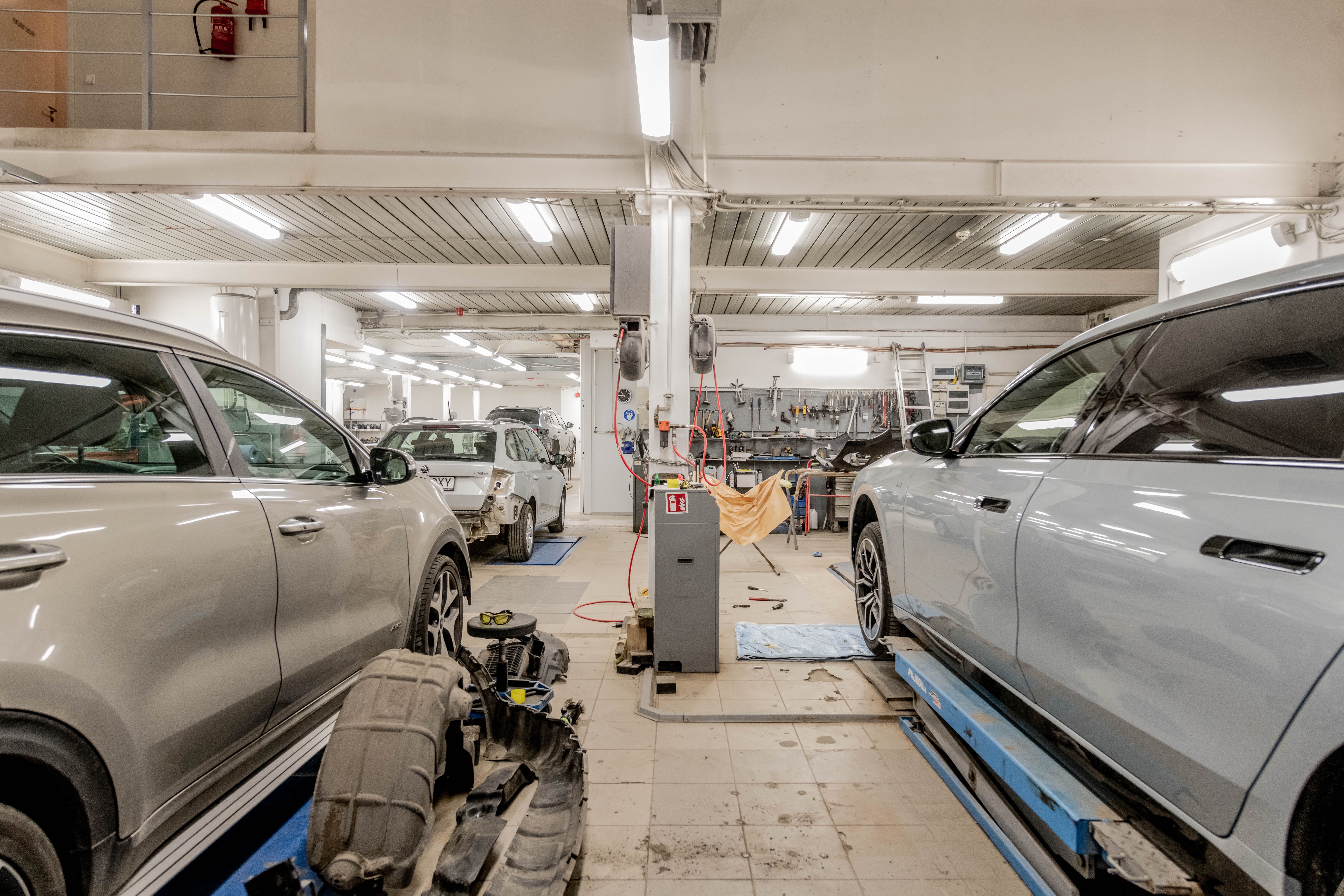 Quick tire service